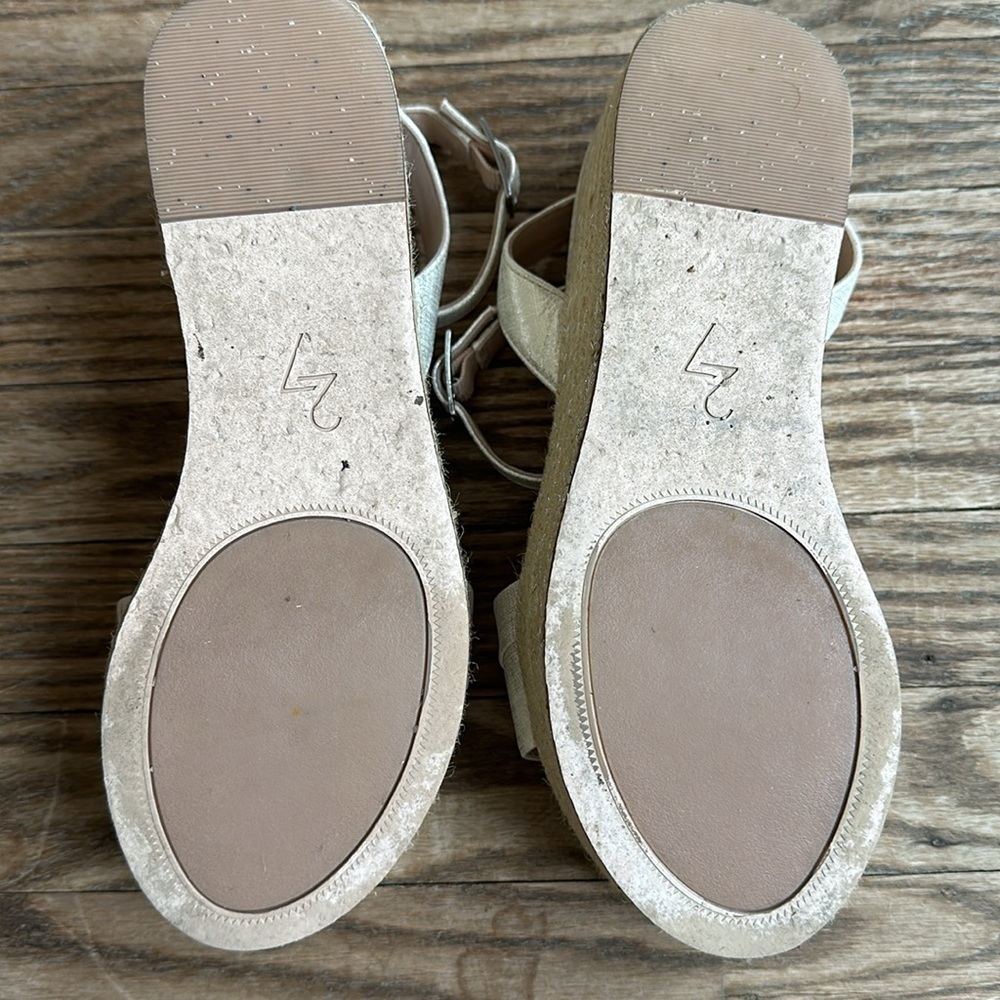 27 Edit Jamari Platform Sandals white Silver 7M - Picture 6 of 6